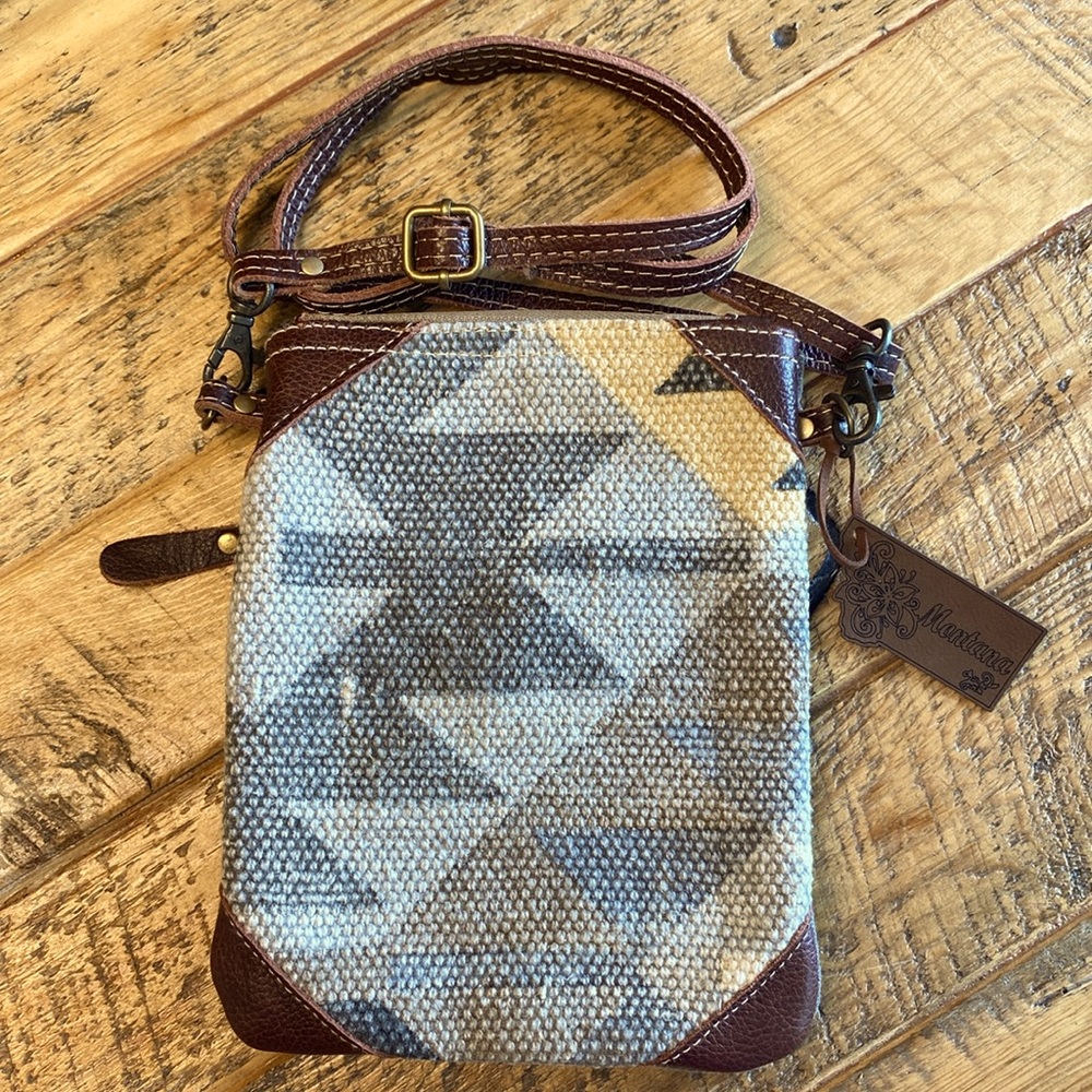 Myra Crossbody Bag
